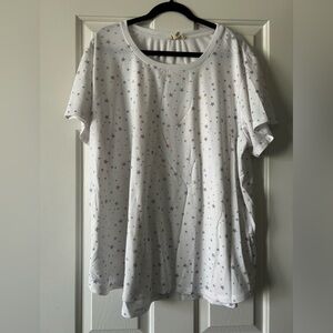 Jane and Delaney Women's White Star Print Short Sleeve Tee Size 2X